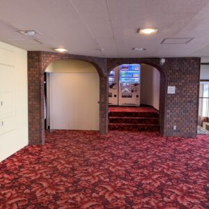 Before[メインロビー③]